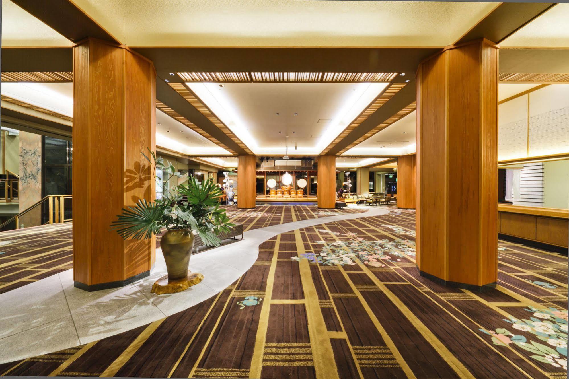 Hotel Kaneyamaen Fujiyoshida Esterno foto